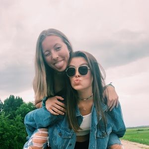 Meet your Posher, Ciara